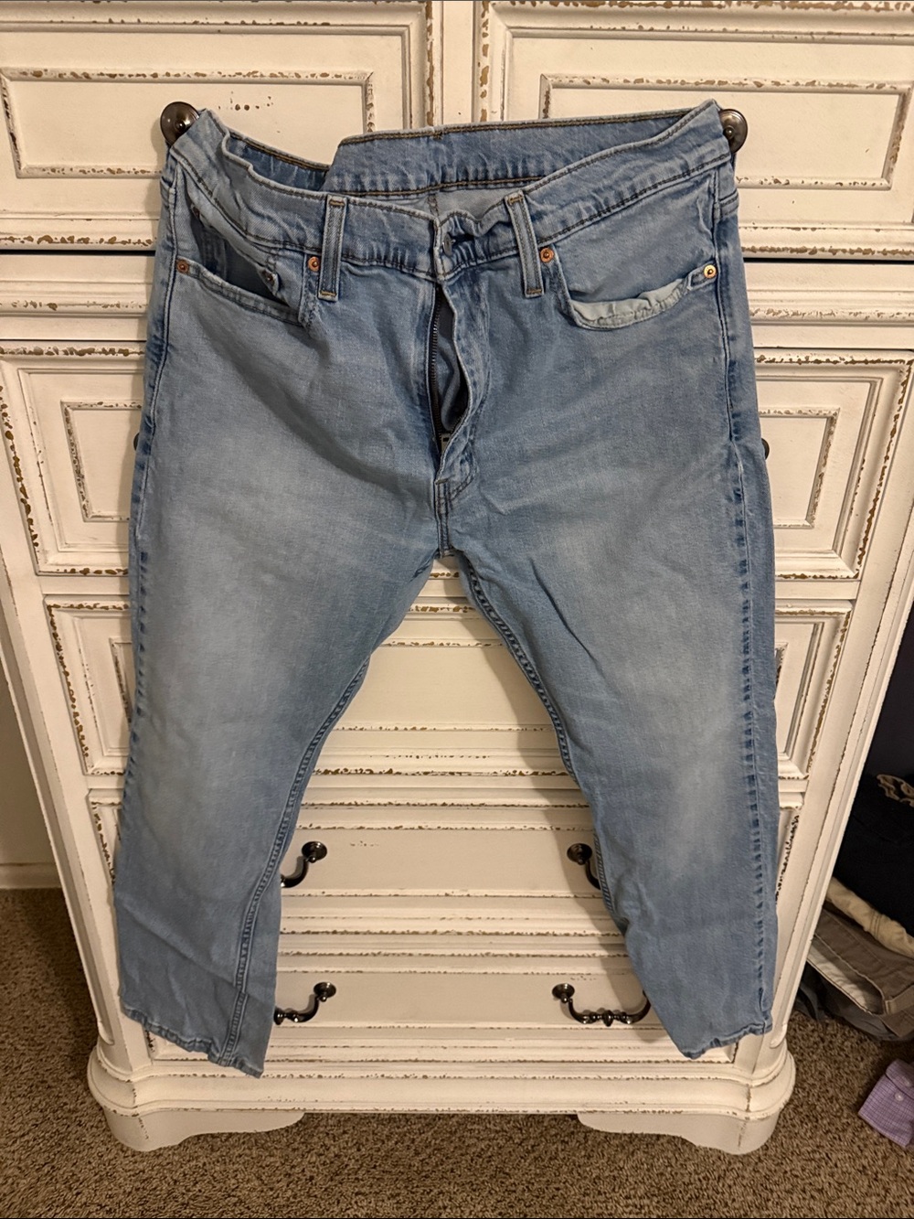 Levi's Light Blue Relaxed Fit Men's Jeans